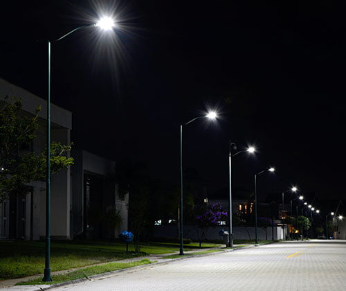 Luminária LED iluminação pública Condomínios residenciais