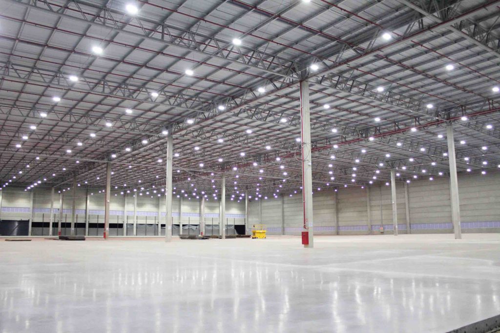 Iluminação LED para galpões industriais